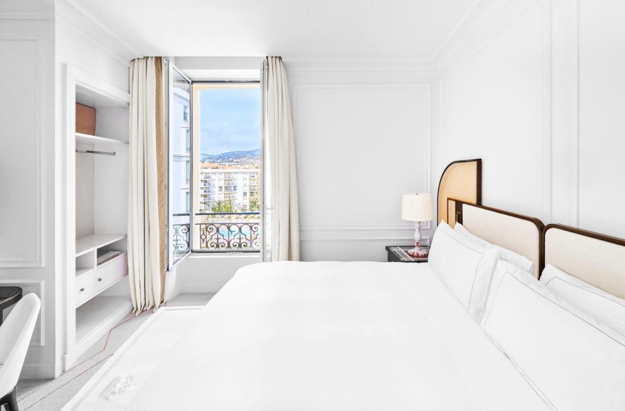 卡尔顿戛纳酒店（Hotel Carlton Cannes）、摄政戛纳酒店